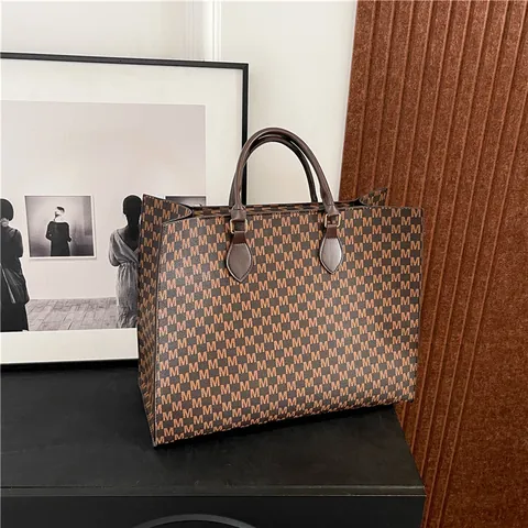 Borsa Tote Vintage con Stampa Monogramma Lettera M Grande Capacità per Donna in Pelle PU Moda Borsa a Spalla Pendolarismo Shopping