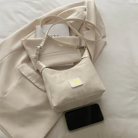Borsa Sottobraccio in Pelle PU Plissettata alla Moda per Donna Borsa a Tracolla Casual Urbana con Tracolla Regolabile da Pendolare