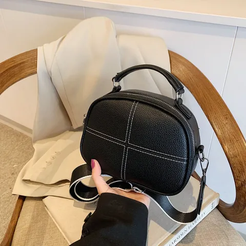 Women Simple PU Leather Small Square Crossbody Bag Litchi Pattern Square Handbag Wide Striped Strap Daily Shoulder Bag