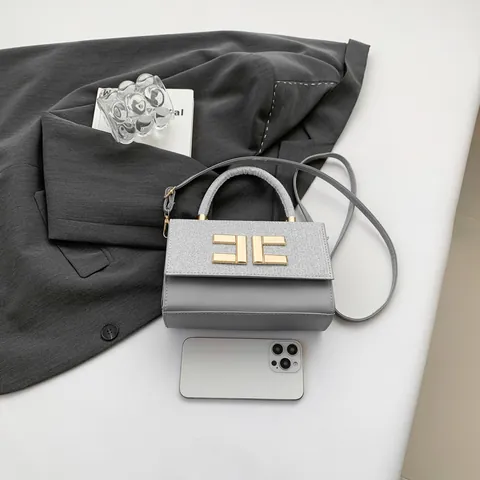 Sequined PU Leather Small Square Handbag For Women Glitter Flap Shoulder Crossbody Bag Metal Logo Fashion Party Purse