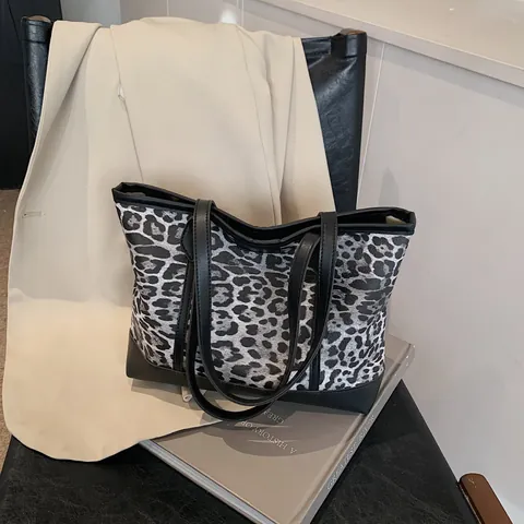 Vintage Leopard Print Tote Bag For Women PU Leather Large Capacity Shoulder Bag Commuter Casual Ladies Handbag