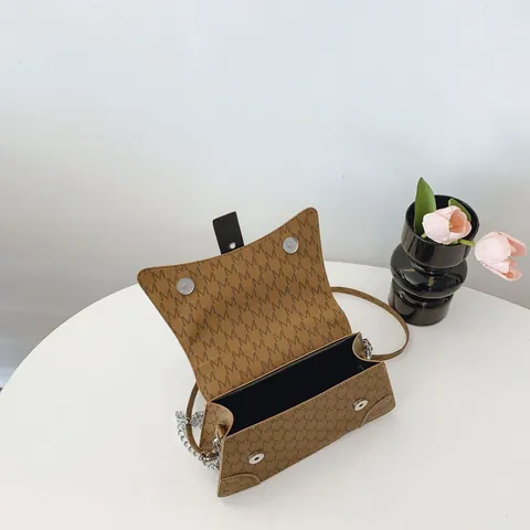 Vintage M Monogram Underarm Bag For Women Fashion PU Leather Shoulder Crossbody Bag With Silver Chain Small Square Bag
