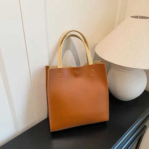 Large Capacity Minimalist PU Leather Tote Bag For Women Solid Color Commuter Handbag Square Shoulder Bag Fashion Daily Bag