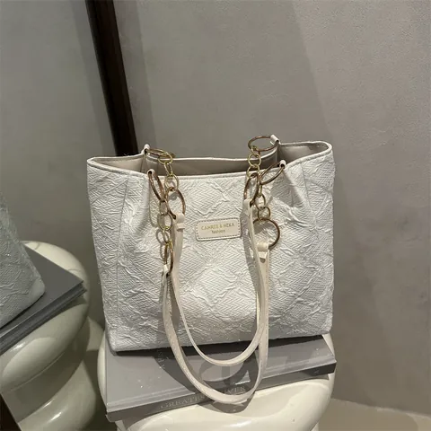 Women Fashion Large Capacity Tote Bag Embroidered Floral Pattern PU Leather Shoulder Bag With Gold Chain Strap Commuting