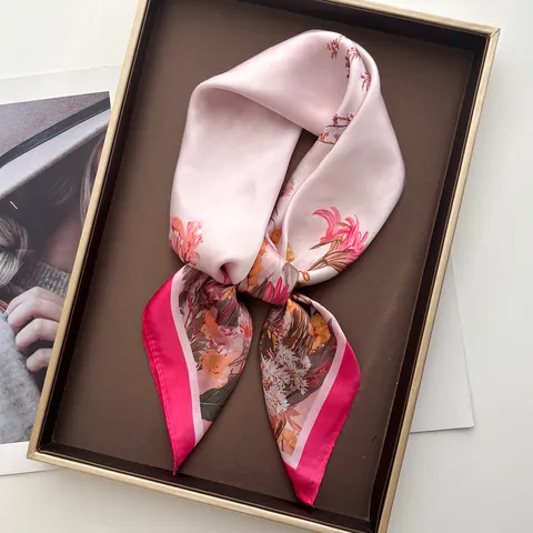 Damen Satin Quadratisches Halstuch Mit Blumenmuster Vintage Pastoraler Stil Gänseblümchen Rose Seidiges Gefühl Mode Accessoires
