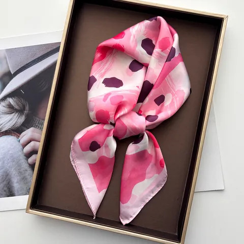 Elegant Satin Square Scarf Abstract Leopard Print Silk-Like Neck Scarf For Women Fashion Hair Wrap Headscarf Accessory