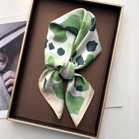 Elegant Satin Square Scarf Abstract Leopard Print Silk-Like Neck Scarf For Women Fashion Hair Wrap Headscarf Accessory