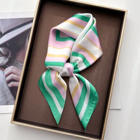 Women Geometric Stripe Print Satin Square Scarf Elegant Contrast Color Neck Scarf Fashion Headscarf Soft Silky Hair Wrap Scarf