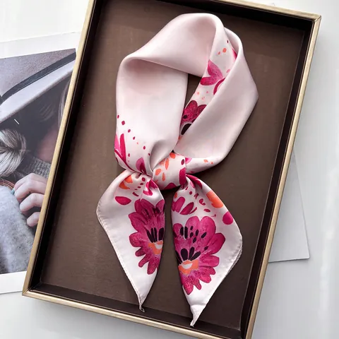 Women Elegant Satin Floral Square Scarf Silk-Feel Fashion Neck Scarf Hair Scarf Retro Botanical Print Gift Headscarf