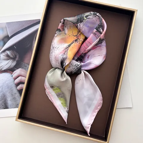 Pañuelo Cuadrado de Satén con Estampado de Narcisos al Óleo para Mujer Patrón Floral Vintage Elegante Pañuelo para Cabeza