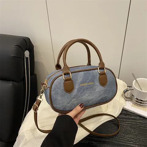 Sac Bowling en Denim Vintage pour Femmes Sac à Main Patchwork en Cuir PU Bandoulière Rétro Sac à Épaule Casual Boston
