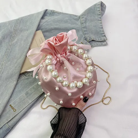 Damen Elegant Satin Perlen Eimertasche Mit Kordelzug Schleife Und Goldener Kette Mode Umhängetasche Für Party Hochzeit