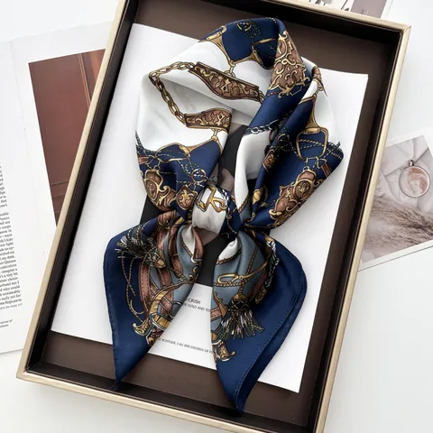 Vintage Luxus Satin Quadratisches Halstuch Für Damen Reitsport Kette Trense Druck Elegante Mode Halstuch Haarband Schal
