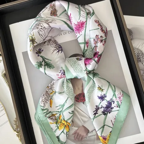 Elegante Foulard Quadrato In Raso Floreale Per Donna Vintage Con Stampa Di Libellule E Fiori Effetto Seta Accessorio Moda