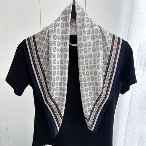 Elegant Satin Geometric Print Square Scarf For Women Retro Navy White Red Pattern Silk Feeling Neck Scarf Head Scarf Daily