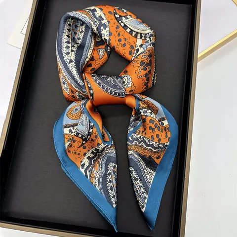 Böhmisch Paisley Herz Spleißen Satin Quadratisch Halstuch Damen Retro Kopftuch Für Büro Urlaub Haarband Zubehör