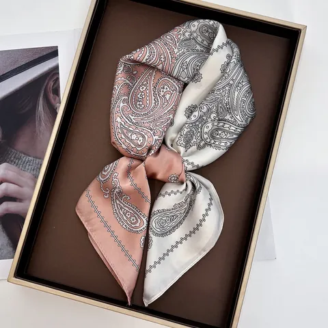 Foulard Quadrato da Donna in Poliestere Satinato con Stampa Paisley Retrò Patchwork Foulard Collo Testa Elegante Accessorio Moda