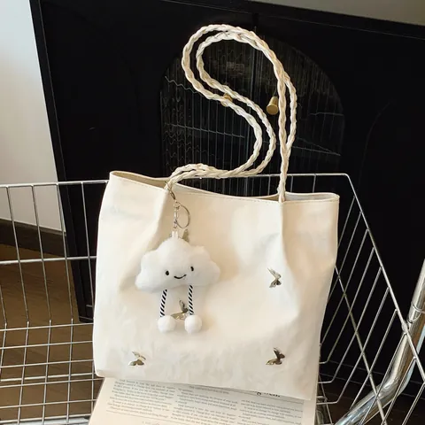 Dames Geplooide Synthetisch Leren Shopper met Vlinderdecoratie Grote Capaciteit Gevlochten Handvat Schoudertas met Wolkhanger
