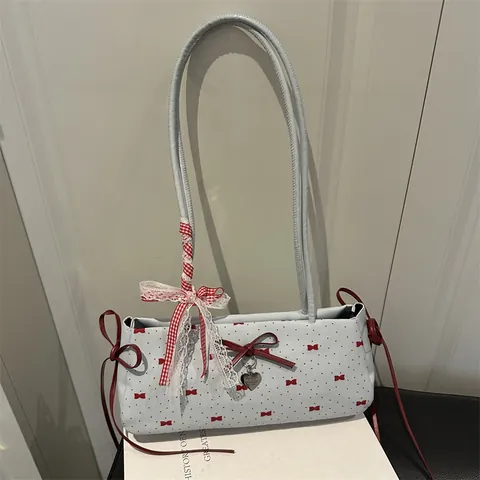 Sac sous le bras doux pour femmes avec nœud et pois en toile et similicuir avec pendentif en cœur et nœud en dentelle