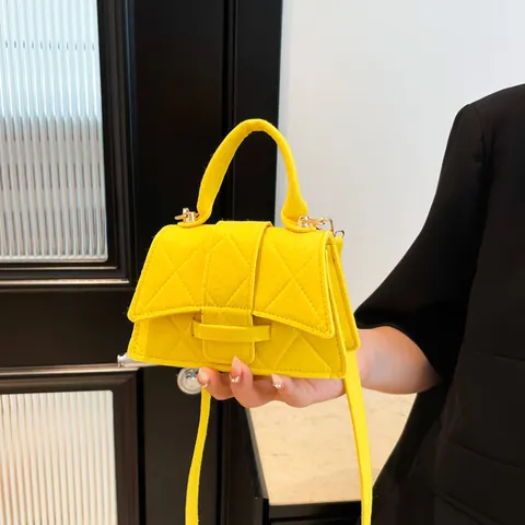 Women Fashion Felt Quilted Rhombic Crossbody Bag Mini Trapezoid Handbag Small Shoulder Bag For Daily Use Elegant Purse