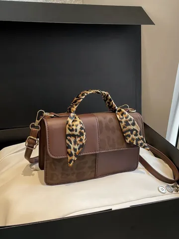 Sac à Épaule en Cuir PU Vintage avec Poignée en Foulard Léopard pour Femmes Sac à Main Carré Patchwork Bandoulière