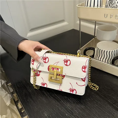 Women Fashion Cherry Print Small Square Crossbody Bag With Gold Chain Strap PU Leather Single Shoulder Bag For Daily Use