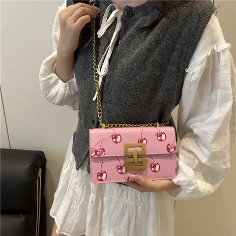Women Fashion Cherry Print Small Square Crossbody Bag With Gold Chain Strap PU Leather Single Shoulder Bag For Daily Use