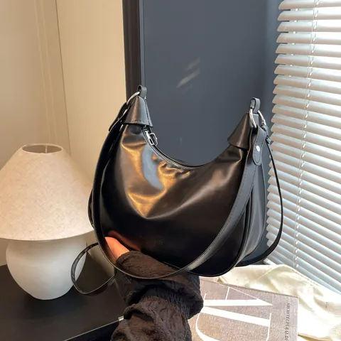 Women Fashion PU Leather Hobo Bag Half Moon Large Capacity Minimalist Shoulder Bag Commuting Solid Color Crossbody Handbag