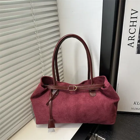 Retro Faux Suede Large Capacity Tote Bag For Women PU Leather Minimalist Commuter Shoulder Bag Metal Buckle Decoration