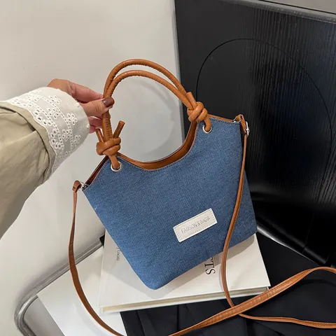 Bolso de Cubo de Mezclilla Retro para Mujer Color de Contraste Patchwork Bolso de Hombro Con Asa de Cuero PU Moda