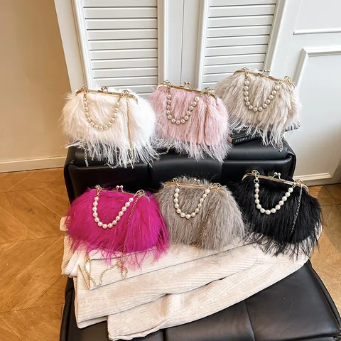 Vintage Plush Faux Fur Handbag With Pearl Handle Gold Chain Strap Retro Crossbody Evening Clutch Bag For Women Wedding