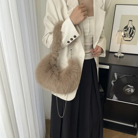 Borsa Hobo in Pelliccia Sintetica da Donna Catena a Cuore Borsa a Tracolla a Forma di Raviolo Borsa a Mano Moda Autunno Inverno