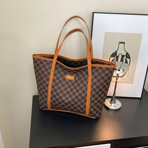 Women Large Capacity Fashion Print Tote Bag PU Leather Monogram Checkerboard Shoulder Bag For Daily Commute Versatile Handbag