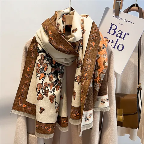 Sciarpa Scialle Vintage Con Stampa di Farfalle e Alberi in Simil-Cashmere Spessa per Donna Inverno Calda Morbida Lunga Nappa Poncho
