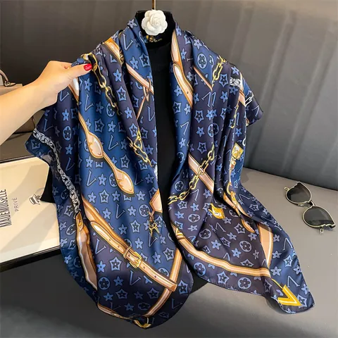 Damen Mode Satin Quadratischer Schal Eleganter Druck Umhängetuch Kette Gürtel Stern Monogramm Für Strand Sonnenschutz
