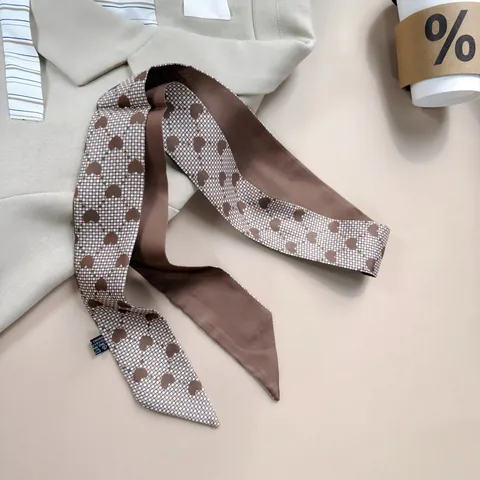 Sciarpa Stretta in Raso da Donna Con Motivo a Cuore e Griglia Marrone Vintage Fascia per Capelli Cravatta Borsa Accessorio Moda