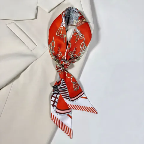 Women's Equestrian Print Satin Twilly Scarf Elegant Horse Chain Pattern Skinny Neck Tie Hair Ribbon Bag Wrap Handle Accessory