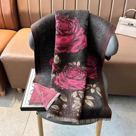 Women Retro Rose Floral Print Scarf Thickened Warm Imitation Cashmere Shawl With Tassels Artistic Ethnic Style Winter Fall Wrap