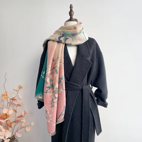 Vintage Chinese Style Jacquard Magnolia Flower Scarf Women Autumn Winter Thick Warm Imitation Cashmere Shawl With Tassel Elegant Wrap