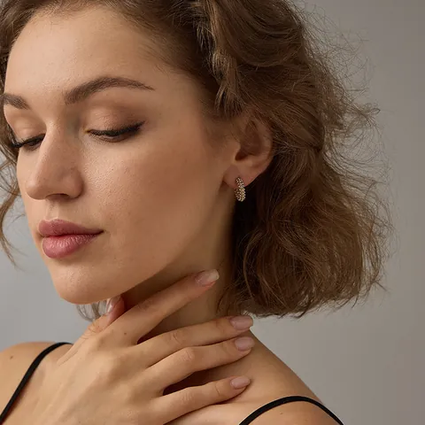 18K Vergoldet 316L Edelstahl C-Förmig Ohrringe Mit Künstliche Perle Zirkonia PVD Vakuumplattierung Damen Schmuck