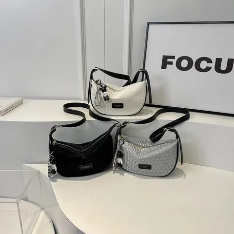 Damen Fashion Hobo Tasche Stern Jacquard Muster Schulter Umhängetasche Mit Bärenanhänger Trendy Nische Luxus Dumpling Purse