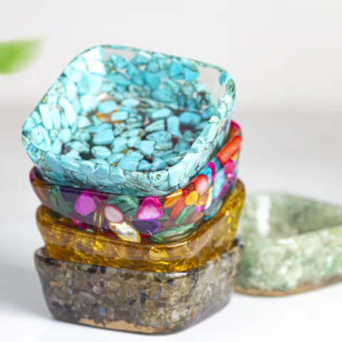 Bol de Purification en Résine Carrée avec Cristaux Naturels Incrustés Plateau de Rangement de Bijoux Décoration de Bureau Artisanat