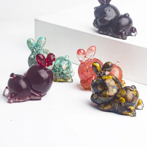 Natural Crystal Gravel Rabbit Figurine Resin Bunny Sculpture Zodiac Desktop Ornament Home Office Decoration Gift