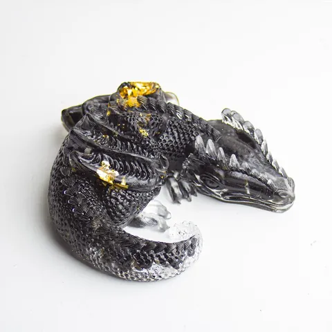Natural Crystal Gravel Sleeping Dragon Handcrafted Resin Statue With Gold Foil Mythical Home Decor Desktop Ornament Gift