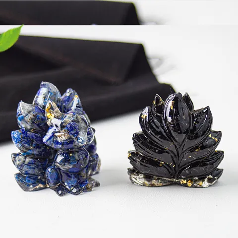 Natural Crystal Gravel Resin Nine-Tailed Fox Ornament Gold Foil Inlaid Kitsune Figurine For Home Office Desktop Decoration Gift
