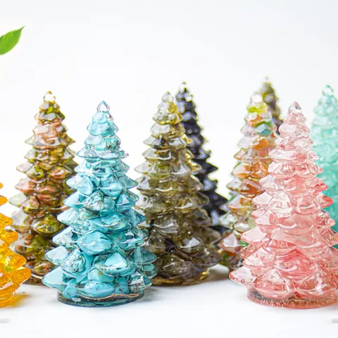 Handmade Resin Christmas Tree Desk Ornament With Natural Stone Chips For Desktop Home Office Decor Festive Holiday Gift