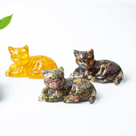 Mignonne Figurine de Chat en Résine Remplie de Gravier de Cristal Naturel Ornement de Bureau pour Décoration de Maison Bureau