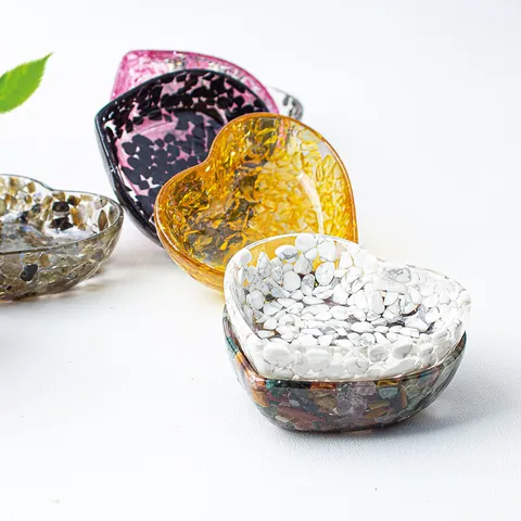 Plato de Resina con Forma de Corazón y Piedras de Cristal Naturales Para Joyas Cuenco de Limpieza Energía Decoración Regalo