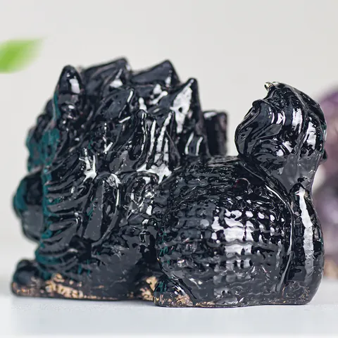 Handcrafted Auspicious Kylin Pixiu Ornament Natural Crystal Filled Resin Figurine Traditional Chinese Desk Home Office Decor Gift