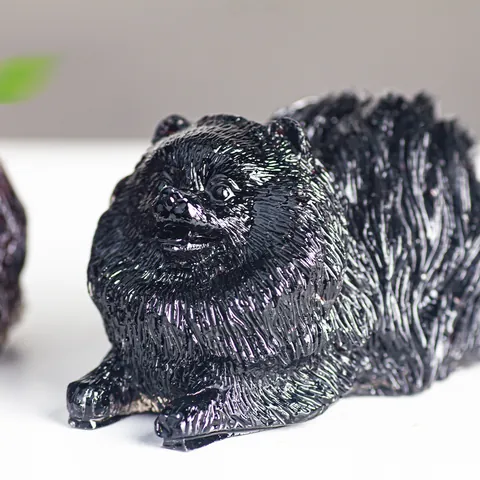 Natural Crystal Filled Resin Pomeranian Dog Figurine Hand Carved Animal Sculpture Mini Puppy Statue For Home Office Desk Decor Ornament Gift